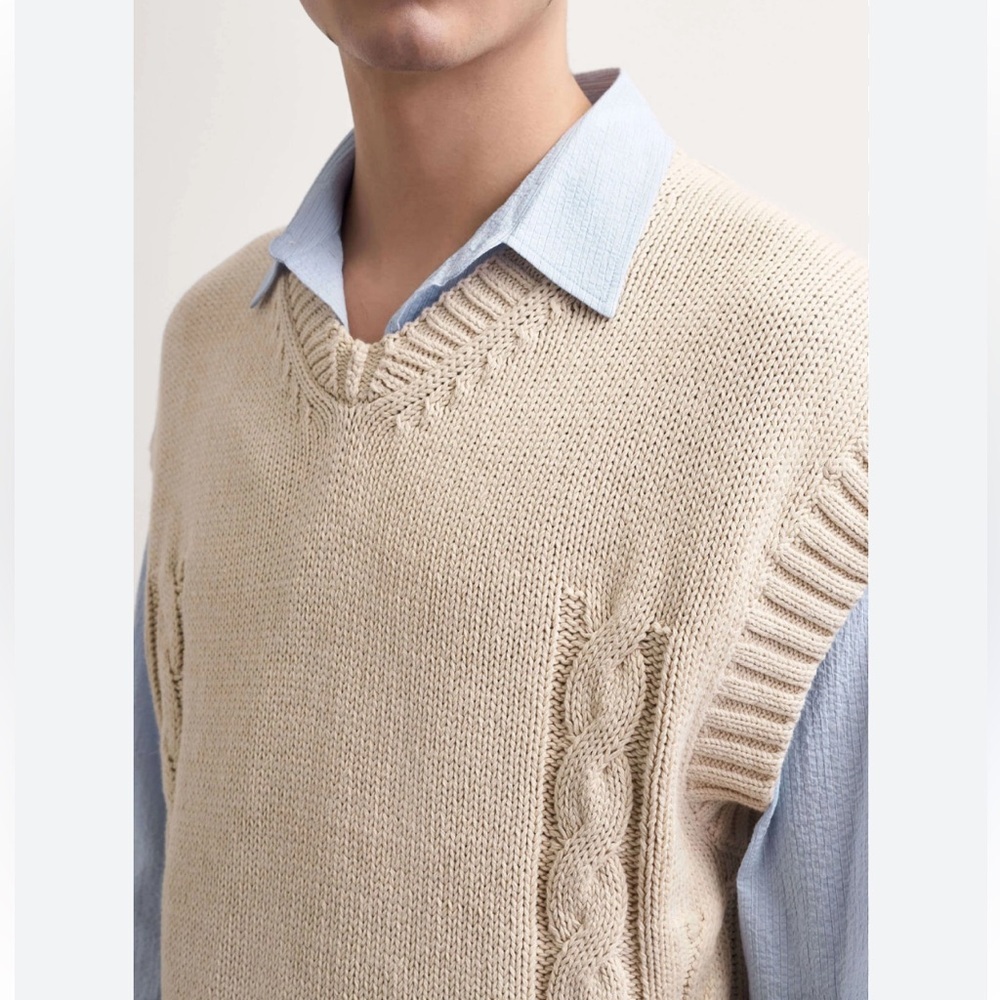 Tiger Of Sweden Cotton/Linen Hand-Knit Ecru Sweater Vest M